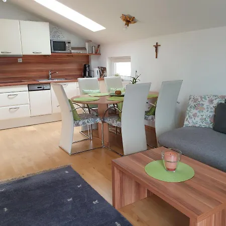 Hofstaetter Ferienwohnung Fliess Exterior photo
